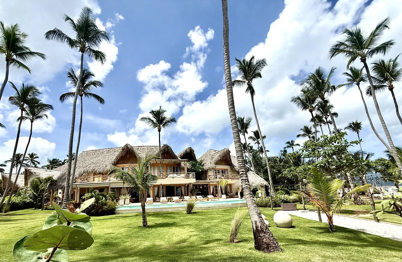 Elevated tropical villa overlooking the coast